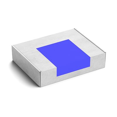 Mailer box kraft con etiqueta con tu diseño.